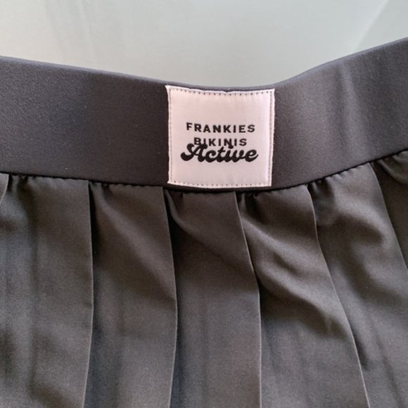 ***RELISTED**BNWT FRANKIES BIKINI WINDY TENNIS MINI SKIRT BLACK SZ XS - Picture 12 of 14